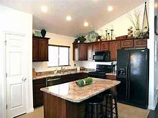 Cleaning Kitchen Cupboards