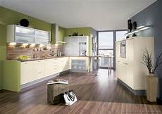 Cleaning Kitchen Cupboards