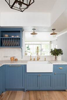 Cleaning White Cabinets