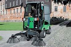 Hydraulic Cleaning Vehicles
