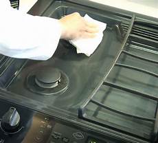 Kitchen Stove Cleaner